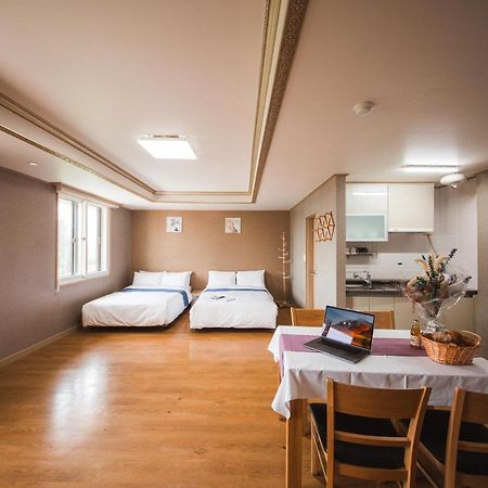 Jungmun Resort Jeju Szogüpho Kültér fotó