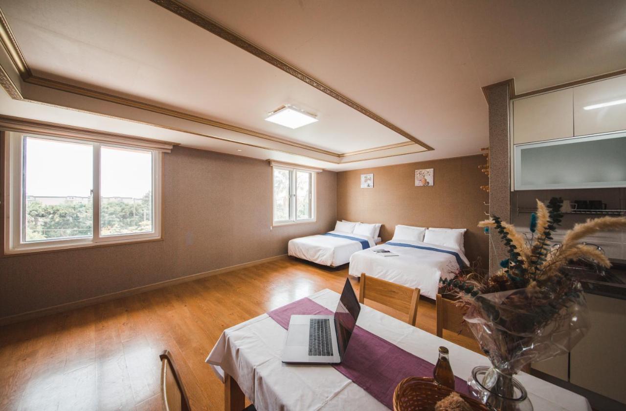 Jungmun Resort Jeju Szogüpho Kültér fotó