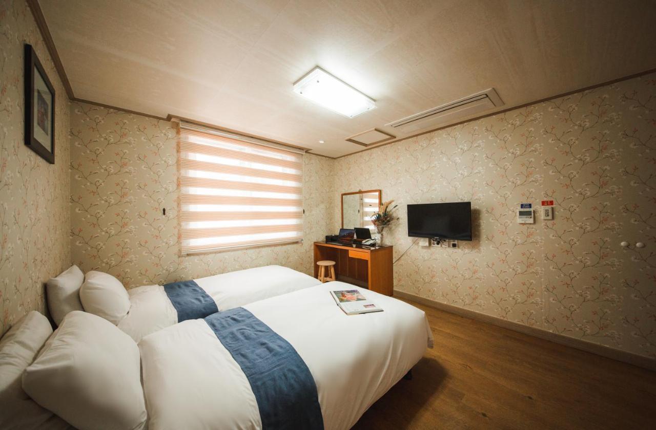 Jungmun Resort Jeju Szogüpho Kültér fotó