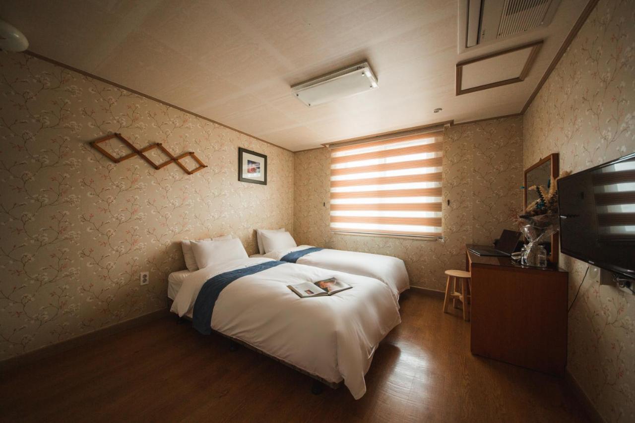 Jungmun Resort Jeju Szogüpho Kültér fotó